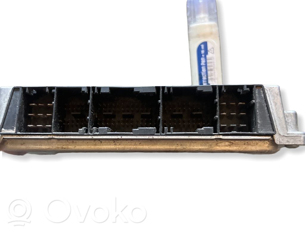 BMW 7 E65 E66 Engine control unit/module 