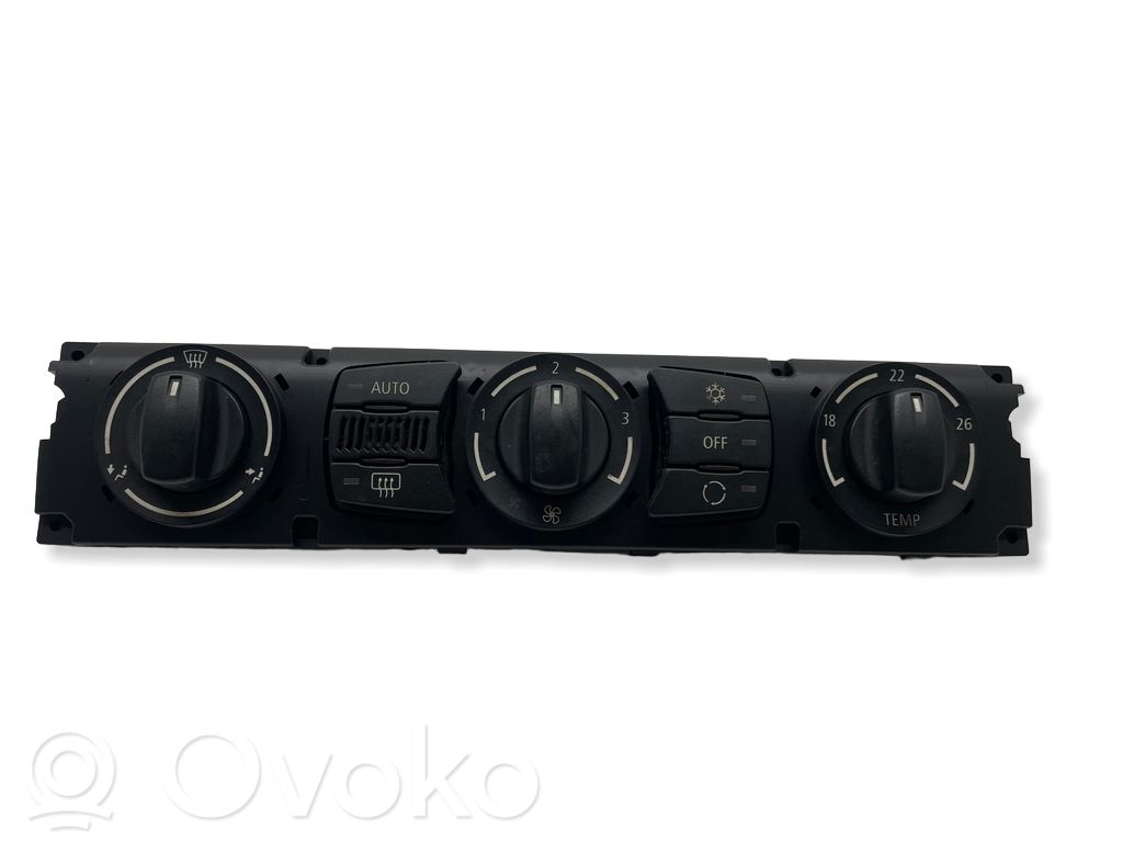 BMW 5 E60 E61 Climate control unit 