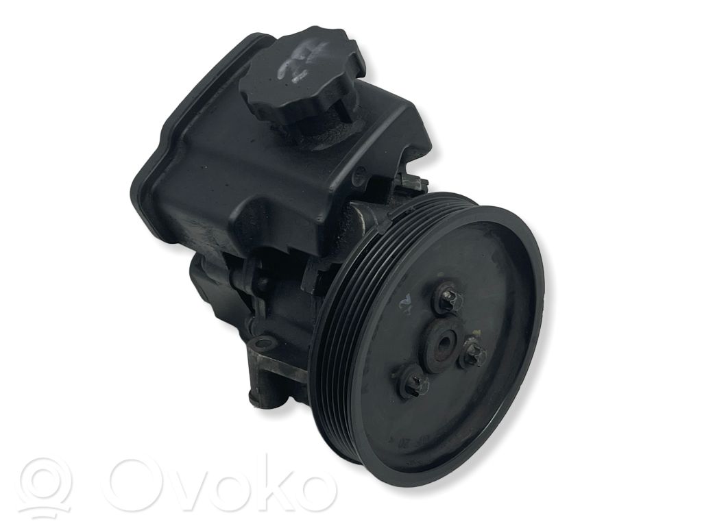 Mercedes-Benz E W211 Power steering pump 