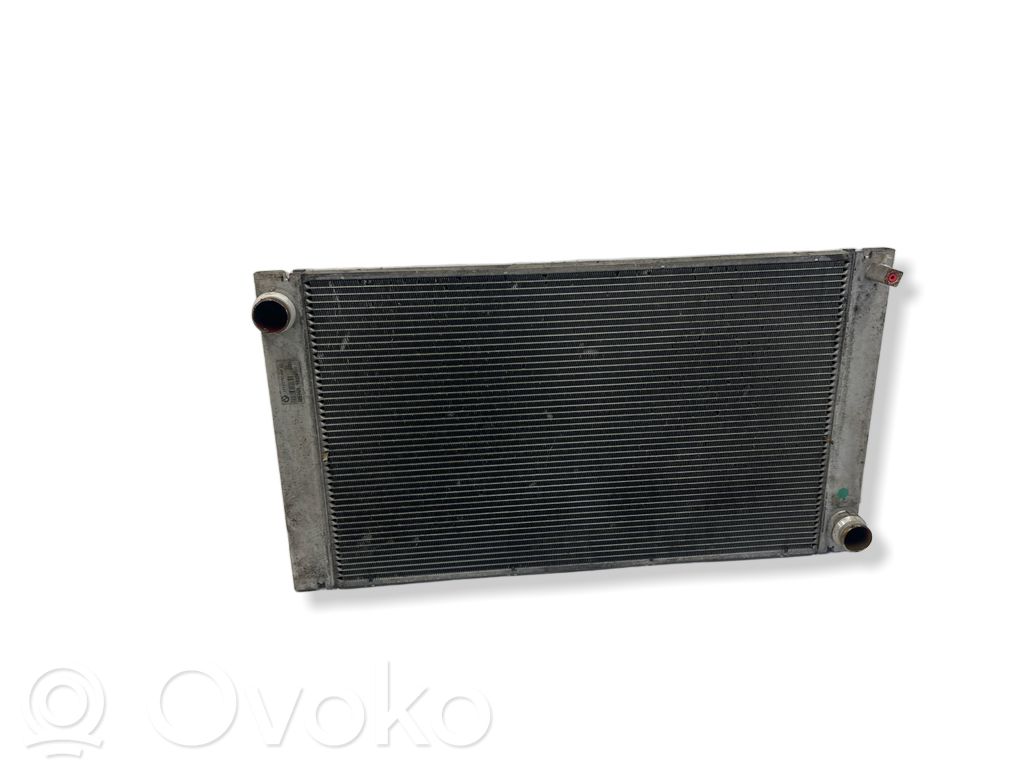 BMW 5 E60 E61 Coolant radiator 