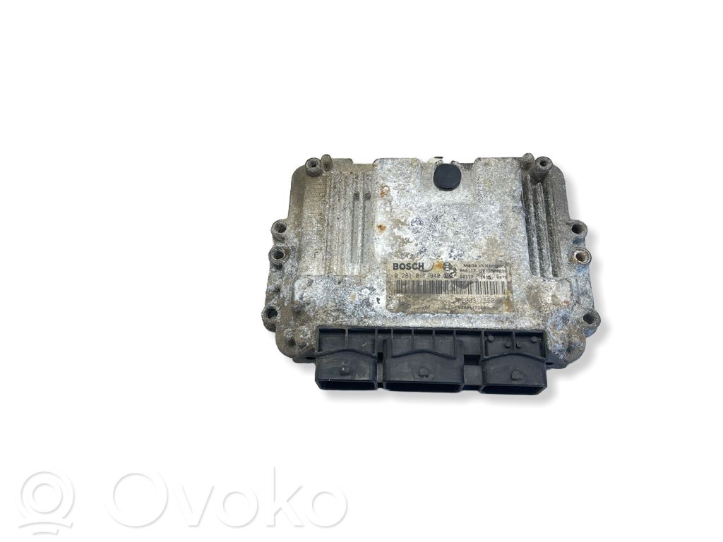 Engine control unit/module   8200311550,0281011940,8200442263