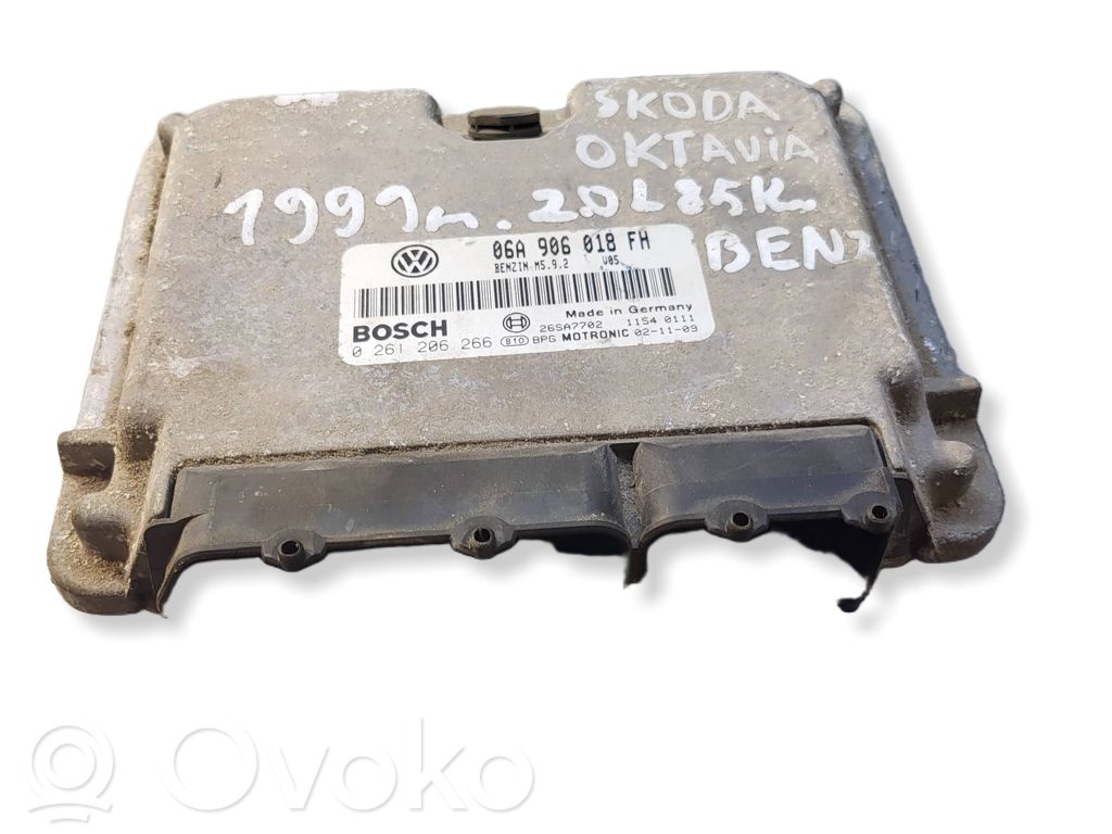 Skoda Octavia Mk1 (1U) Engine control unit/module 