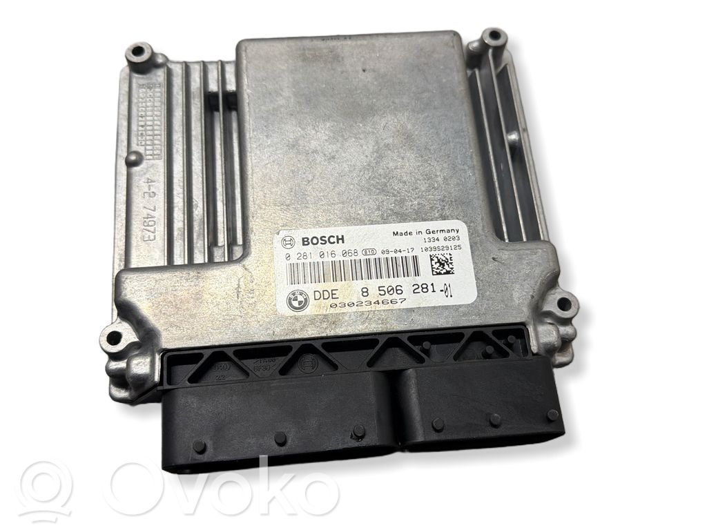 BMW 1 E81 E87 Engine control unit/module 