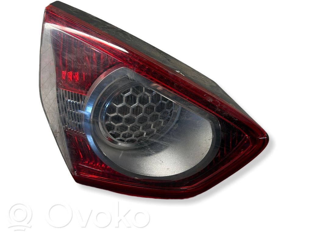 Takavalot   8V4113A603AD,2R00954601