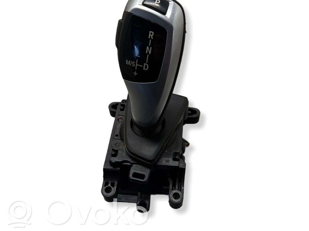 BMW 1 F20 F21 Pavarų perjungimo mechanizmas (kulisa) 