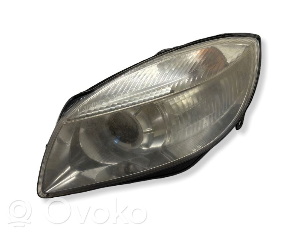 Skoda Fabia Mk2 (5J) Lampa przednia 