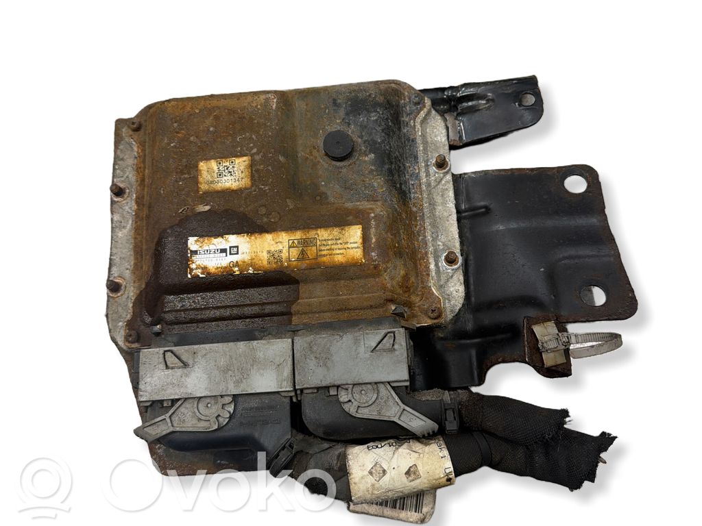 Opel Zafira B Engine control unit/module 
