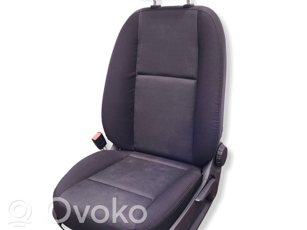 Fotel przedni kierowcy   0006548616,00065486161,6119DA261ES0914,142002