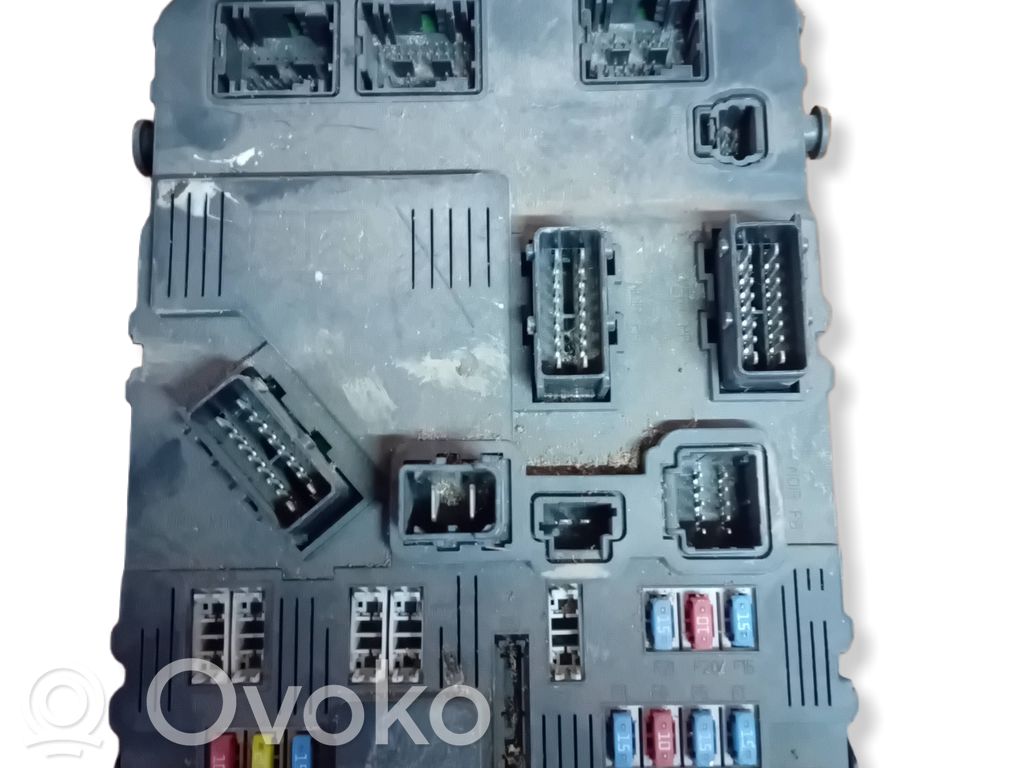 Peugeot 407 Comfort/convenience module 