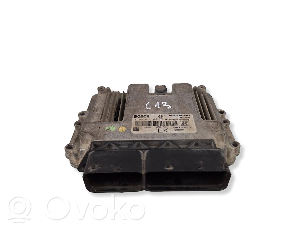 Opel Astra H Unidad de control/módulo del motor 