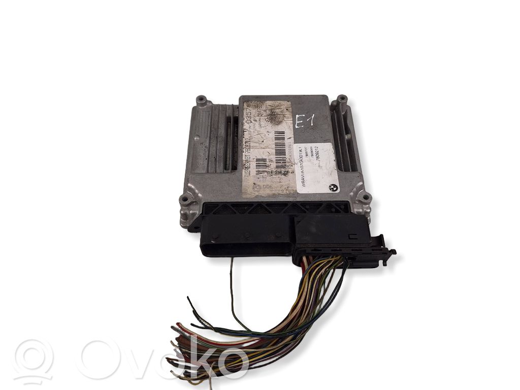 BMW 3 E90 E91 Engine control unit/module 