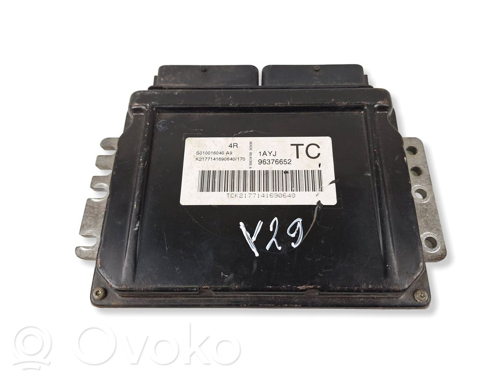 Daewoo Kalos Engine control unit/module 