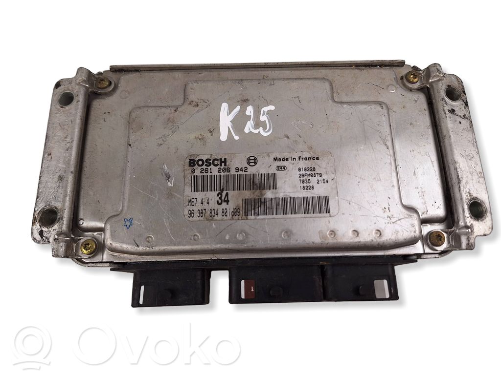 Peugeot 206 Engine control unit/module 