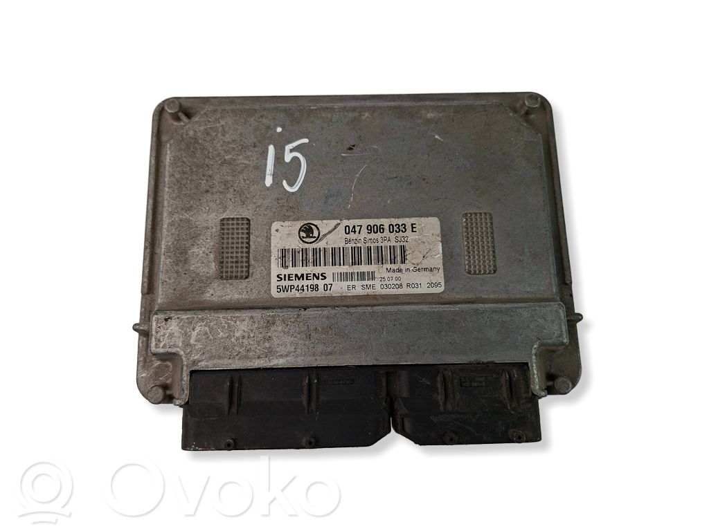 Engine control unit/module   047906033E,5WP4419807
