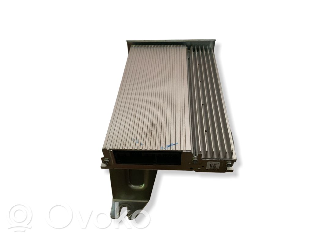 Dodge Journey Sound amplifier 