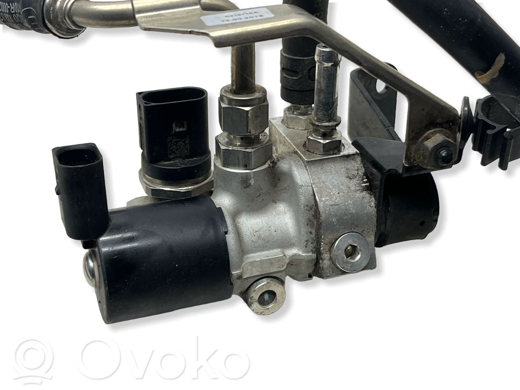 Volkswagen Polo VI Régulateur de pression de carburant 
