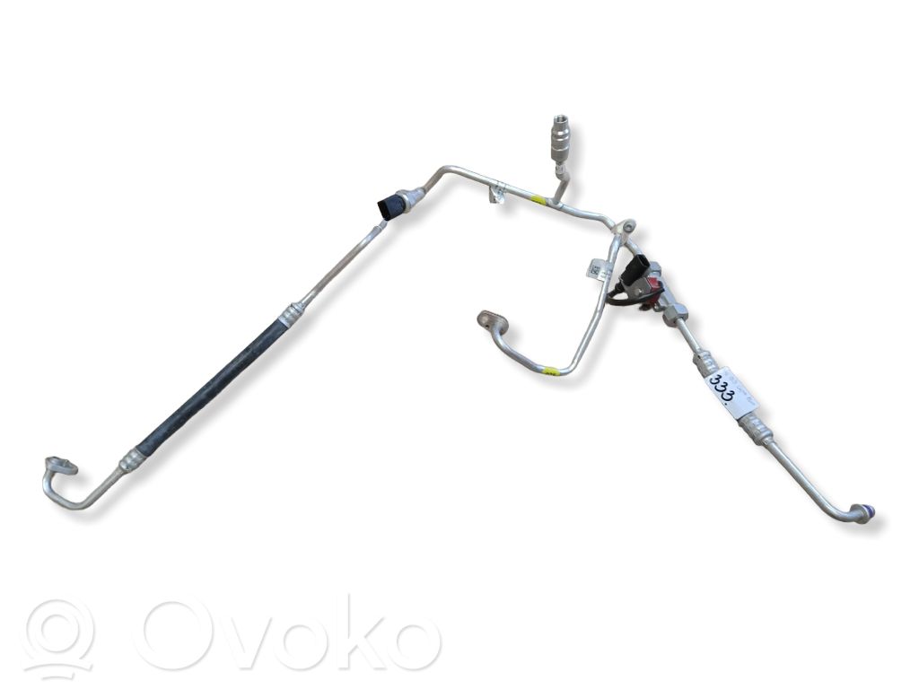 Ilmastointilaitteen putki (A/C)   1EA816741E
