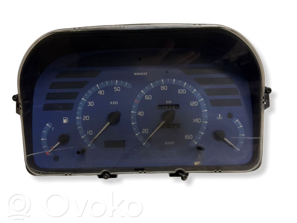 Renault Master II Speedometer (instrument cluster) 