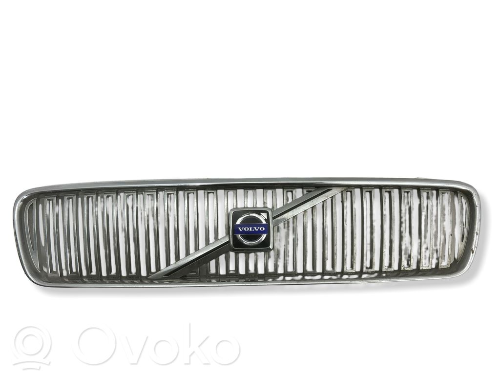 Volvo V50 Front grill 