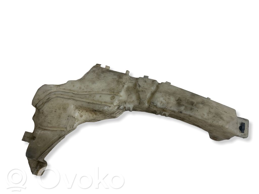Ford Focus Logu šķidruma tvertne 