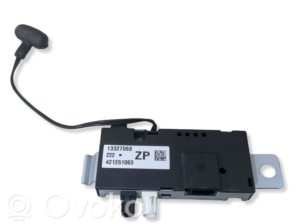 Opel Insignia A Aerial antenna amplifier 