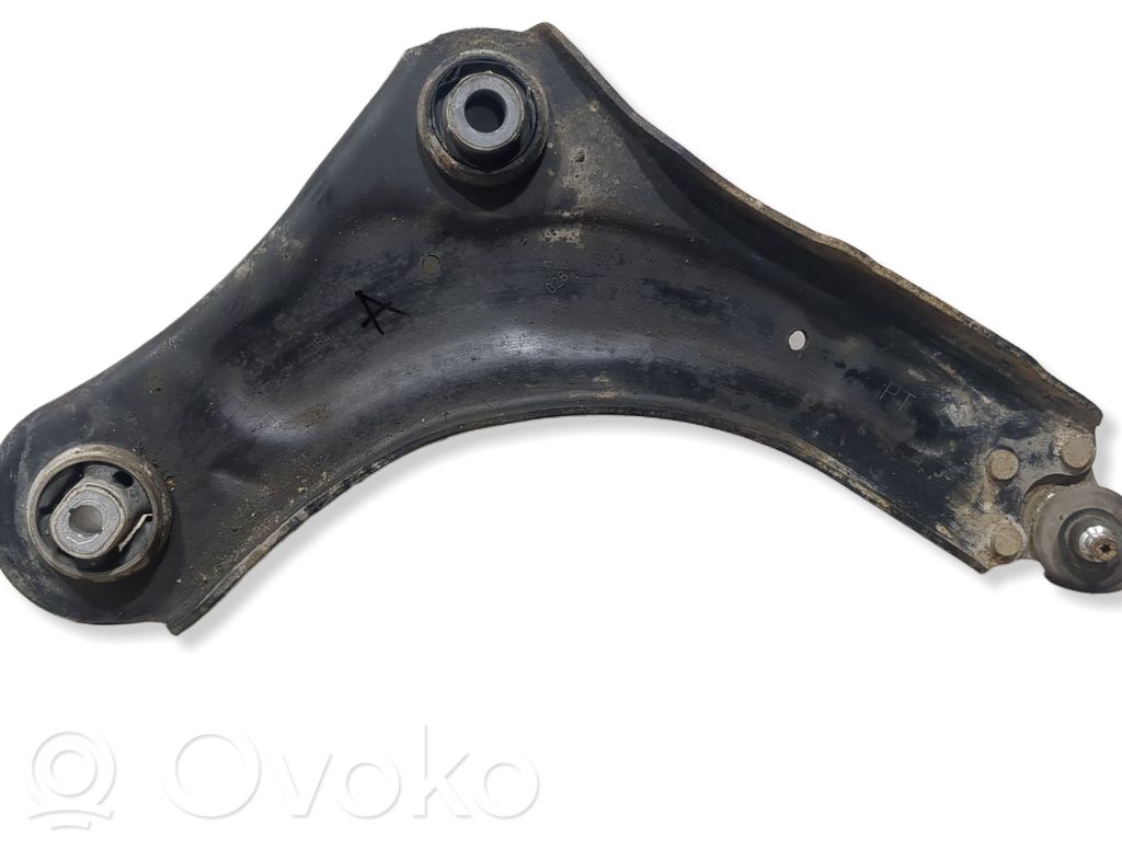 Renault Megane III Front lower control arm/wishbone 