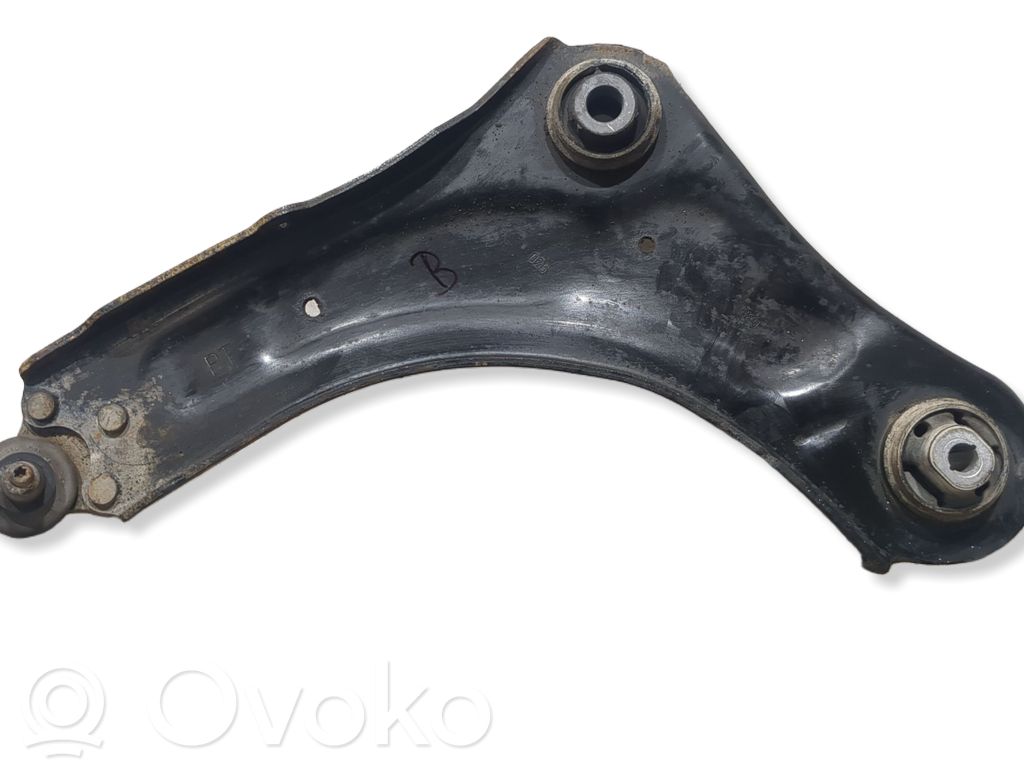 Renault Megane III Front control arm 
