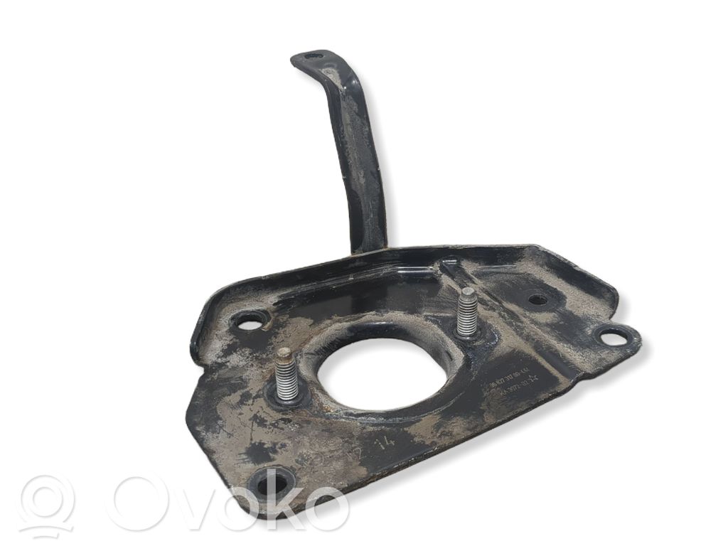 Citroen C4 II Engine mount bracket 