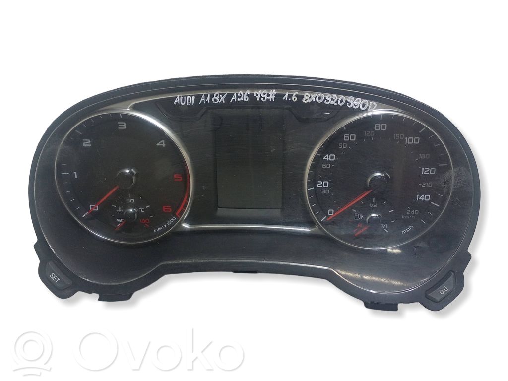 Audi A1 Speedometer (instrument cluster) 