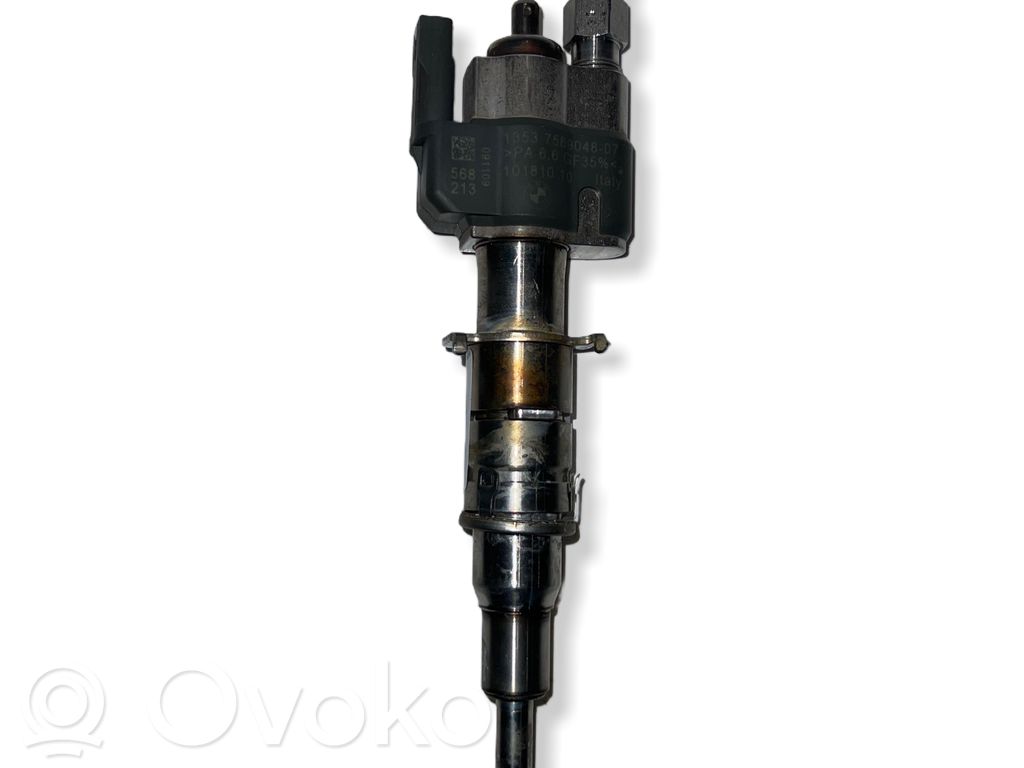 Fuel injector   7589048,10181010