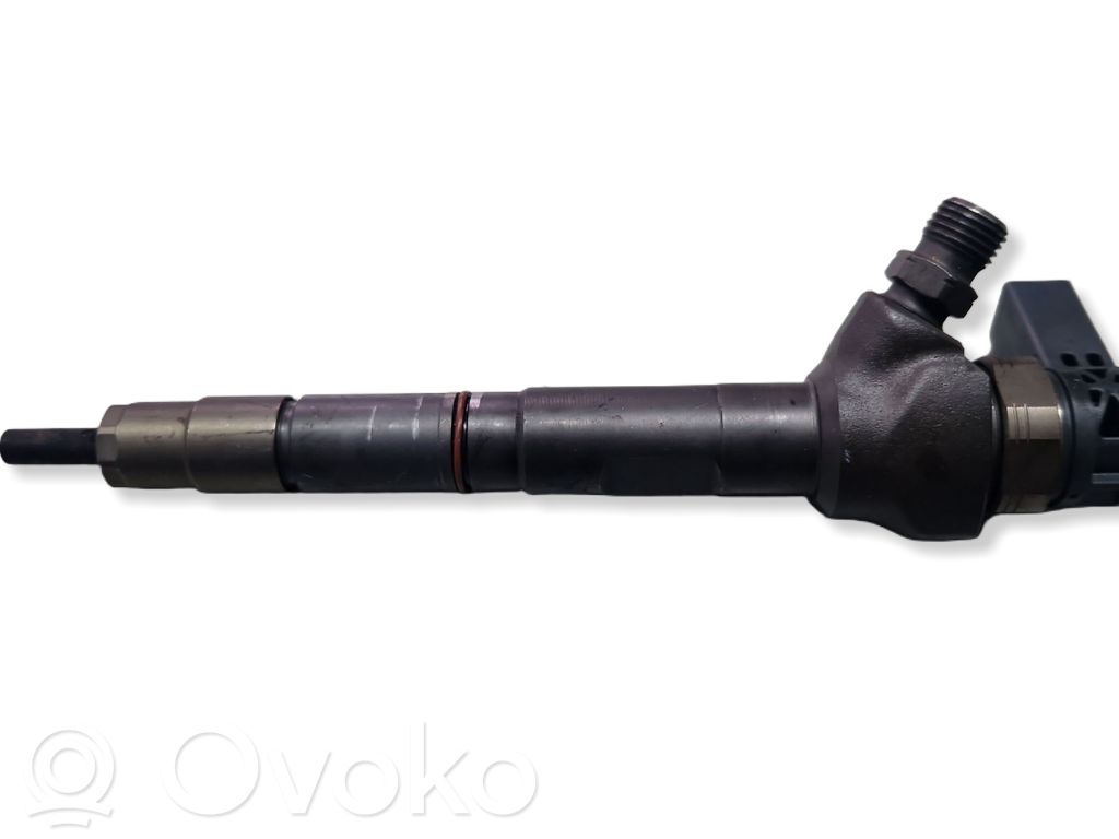 Inyector de combustible   04L130277AJ