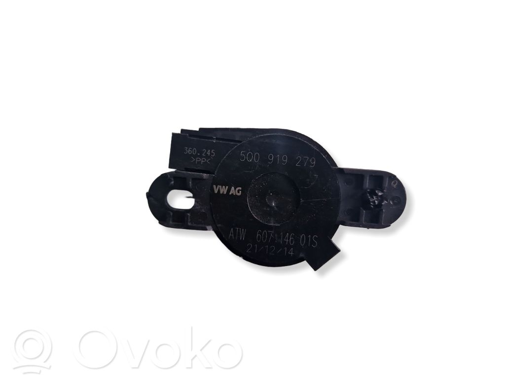 Volkswagen PASSAT B8 Difuzor senzor parcare PDC 
