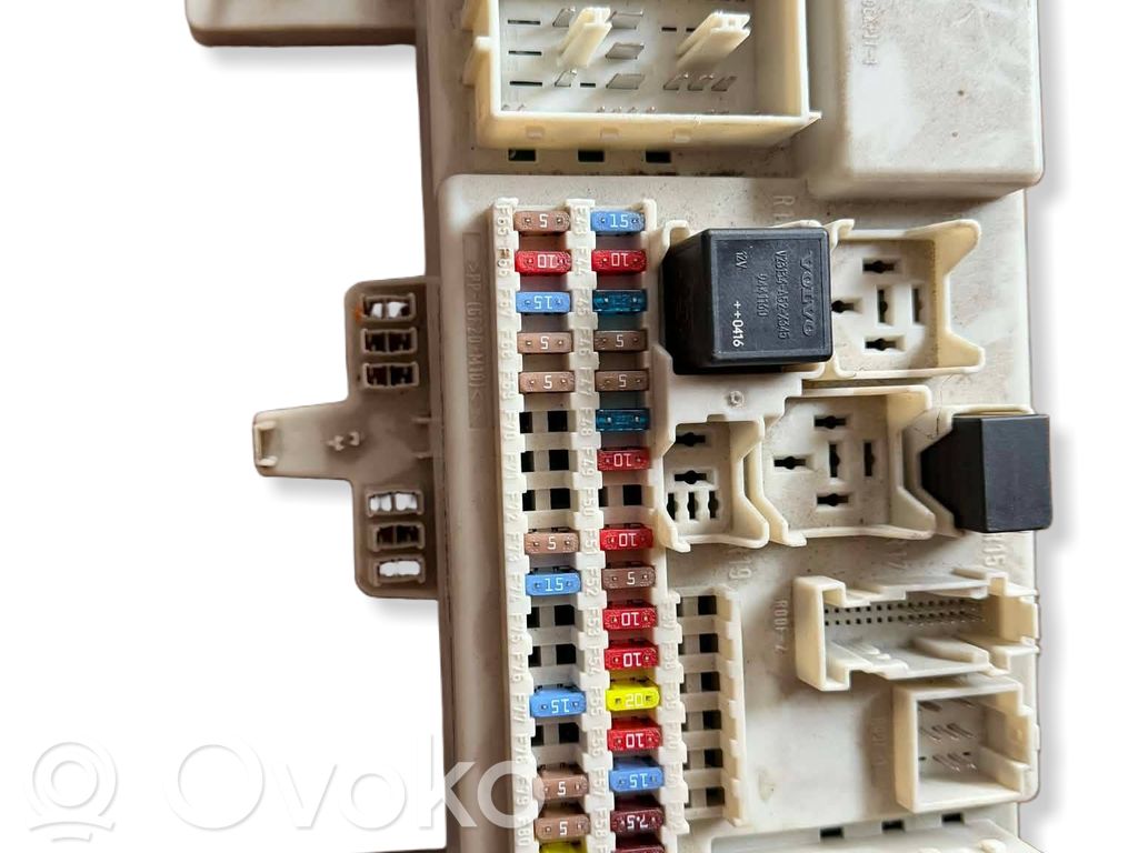 Volvo V50 Fuse module 