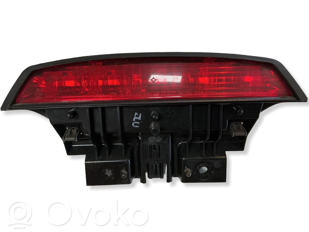KIA Rio Third/center stoplight 
