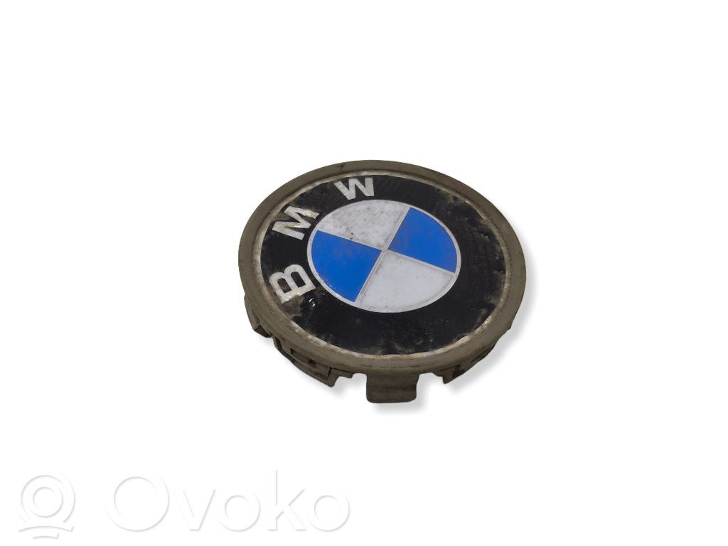 Original wheel cap   6768640