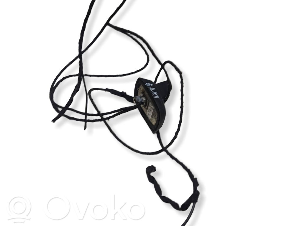 Audi A6 S6 C6 4F GPS-pystyantenni 