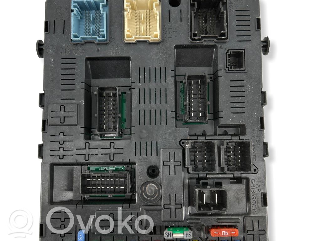 Peugeot 308 Comfort/convenience module 