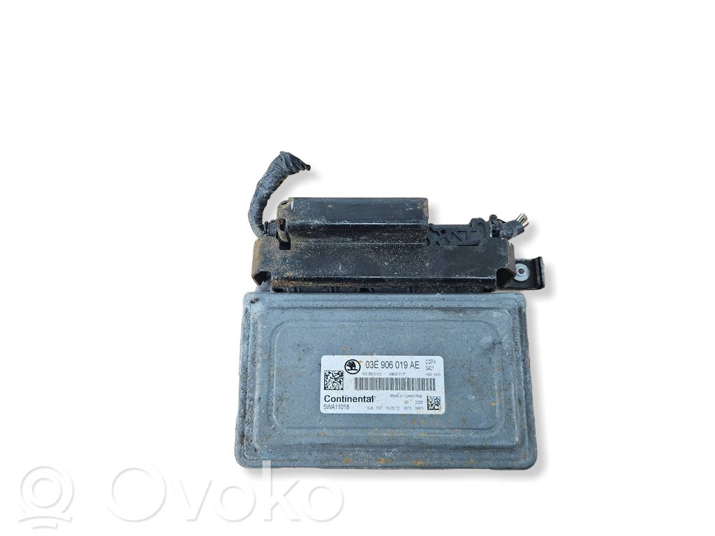 Skoda Fabia Mk3 (NJ) Engine control unit/module 