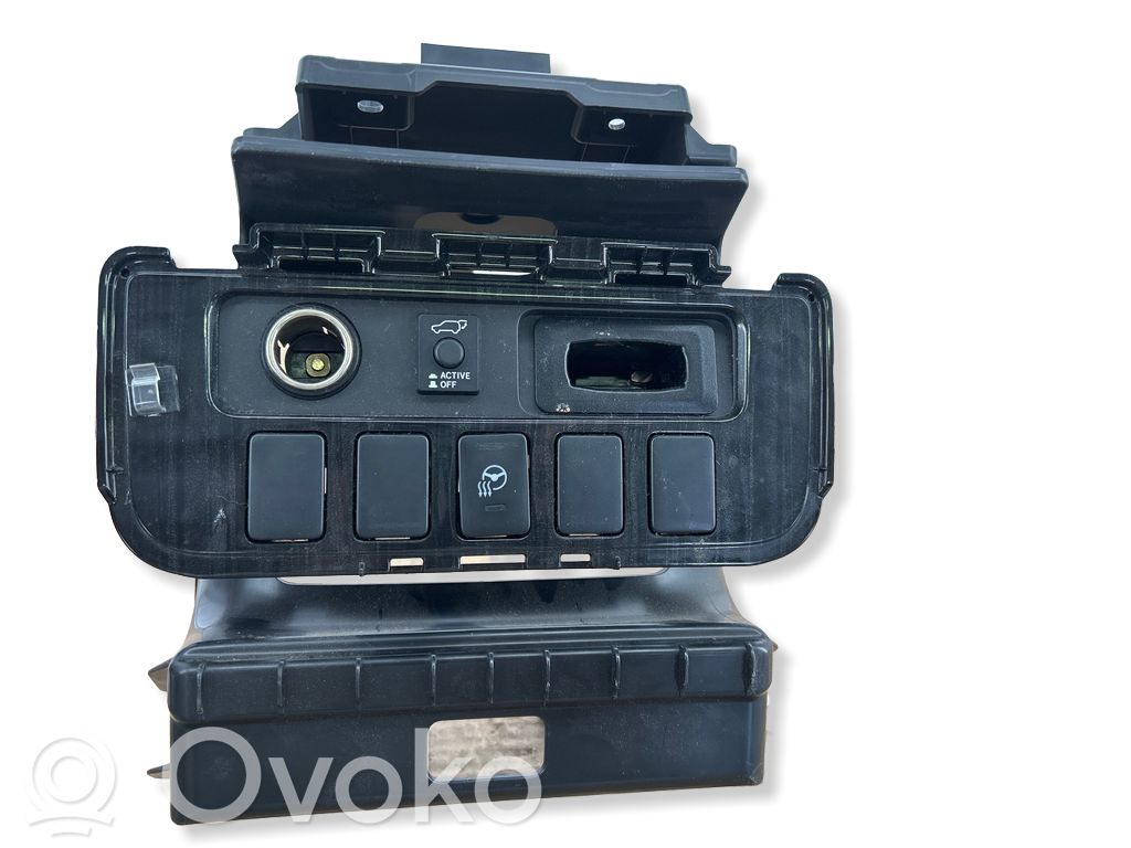 Mitsubishi Outlander Alte elemente consolă centrală (tunel) 
