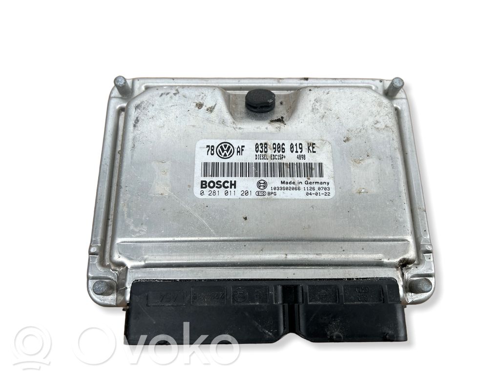Skoda Superb B6 (3T) Engine control unit/module 