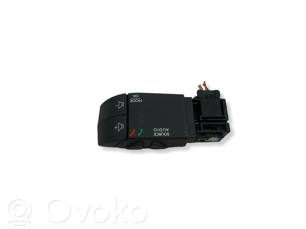 Renault Captur Multifunctional control switch/knob 