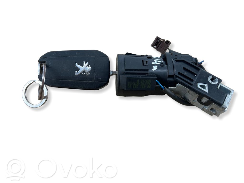 Peugeot 208 I Užvedimo spynelė 
