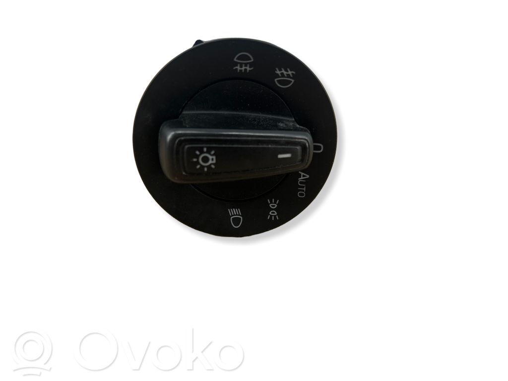 Skoda Octavia Mk3 (5E) Interrupteur d’éclairage 