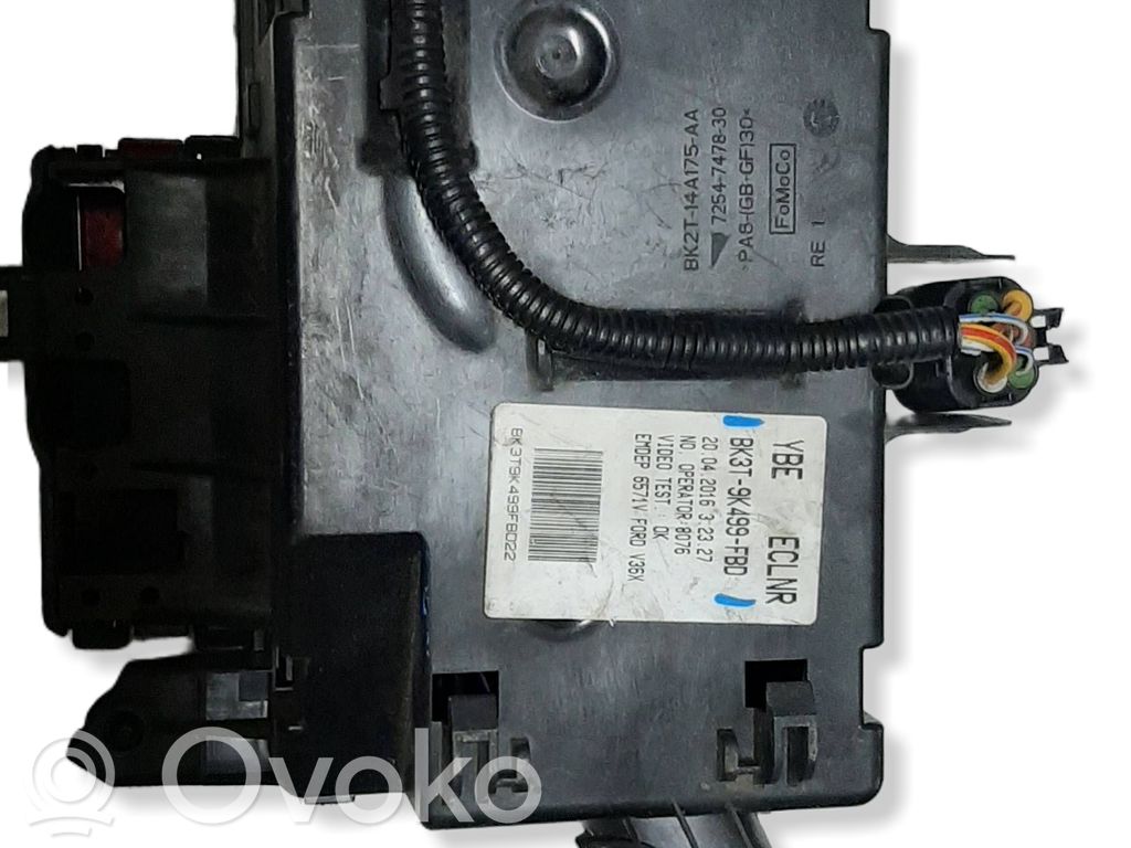Ford Transit Skrzynka bezpieczników / Komplet 