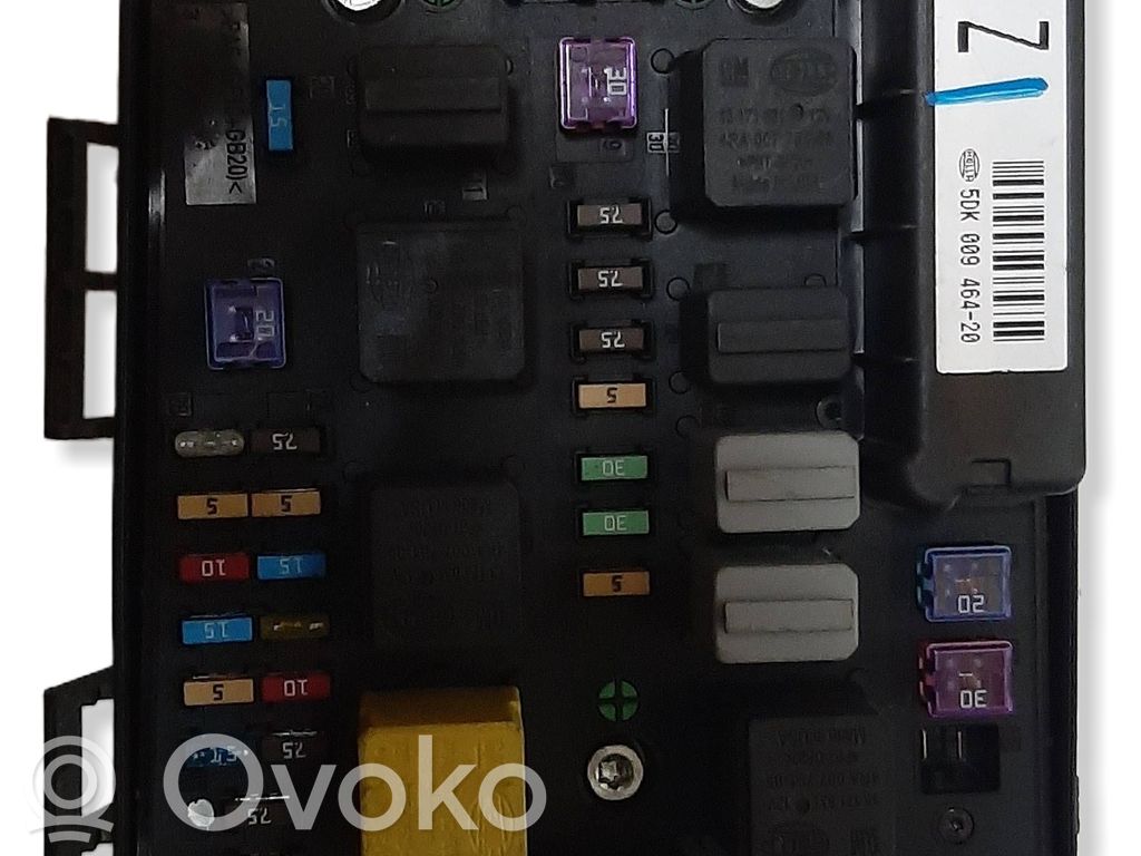 Opel Zafira B Fuse box set 