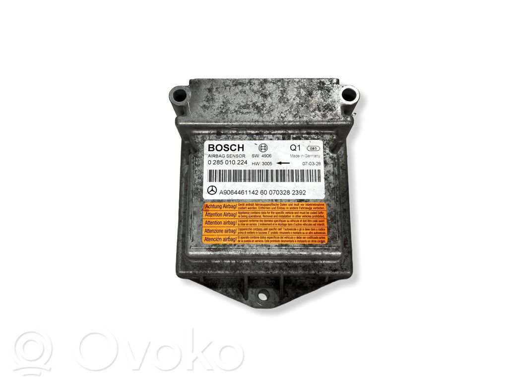 Mercedes-Benz Sprinter W906 Airbag control unit/module 