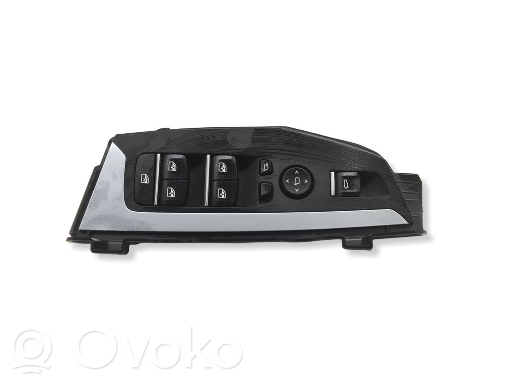 BMW X3 G01 Electric window control switch 