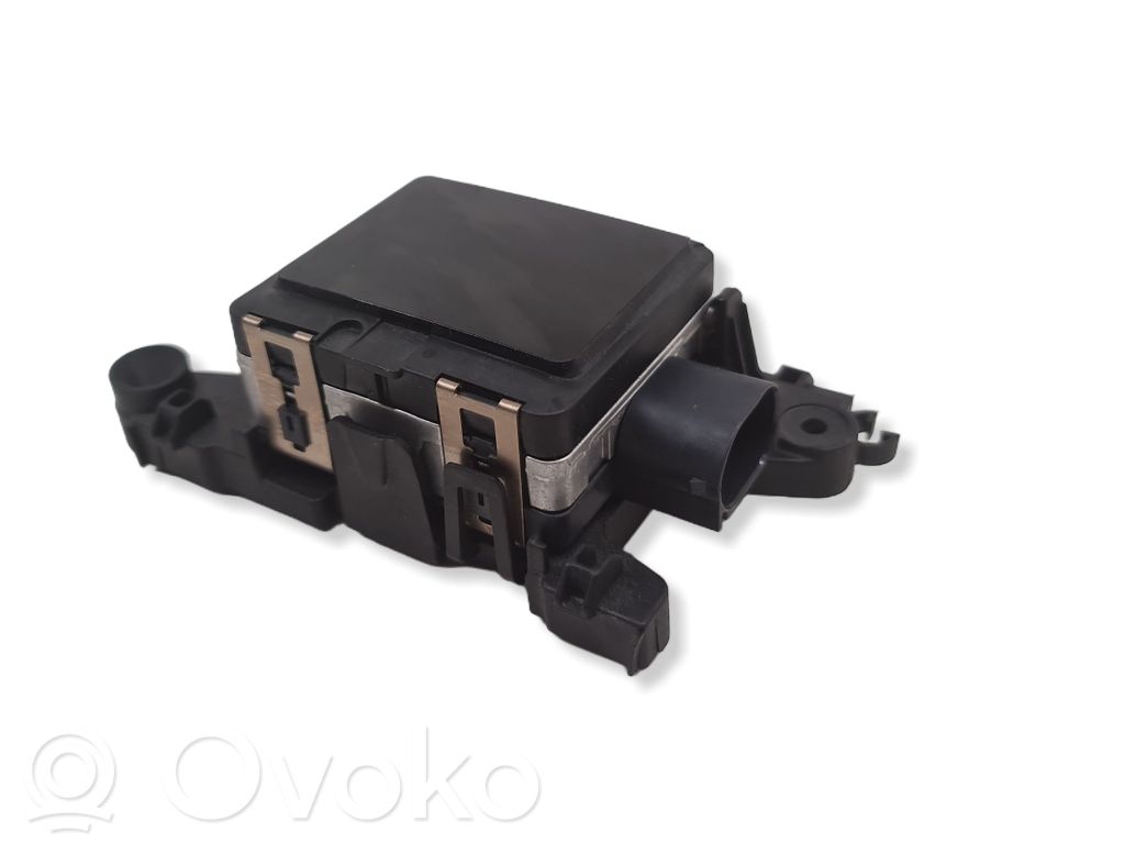 BMW 3 G20 G21 Distronic sensor radar 