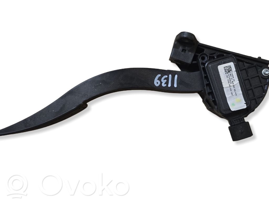Gaspedal   GX739F836CA