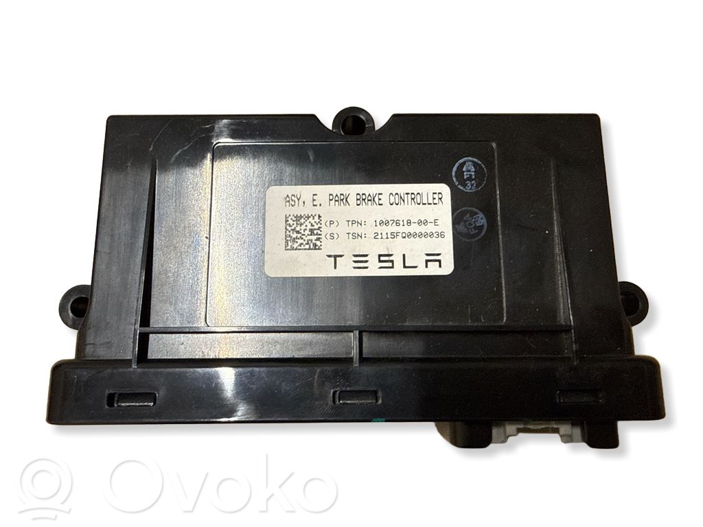 Tesla Model S Hand brake control module 